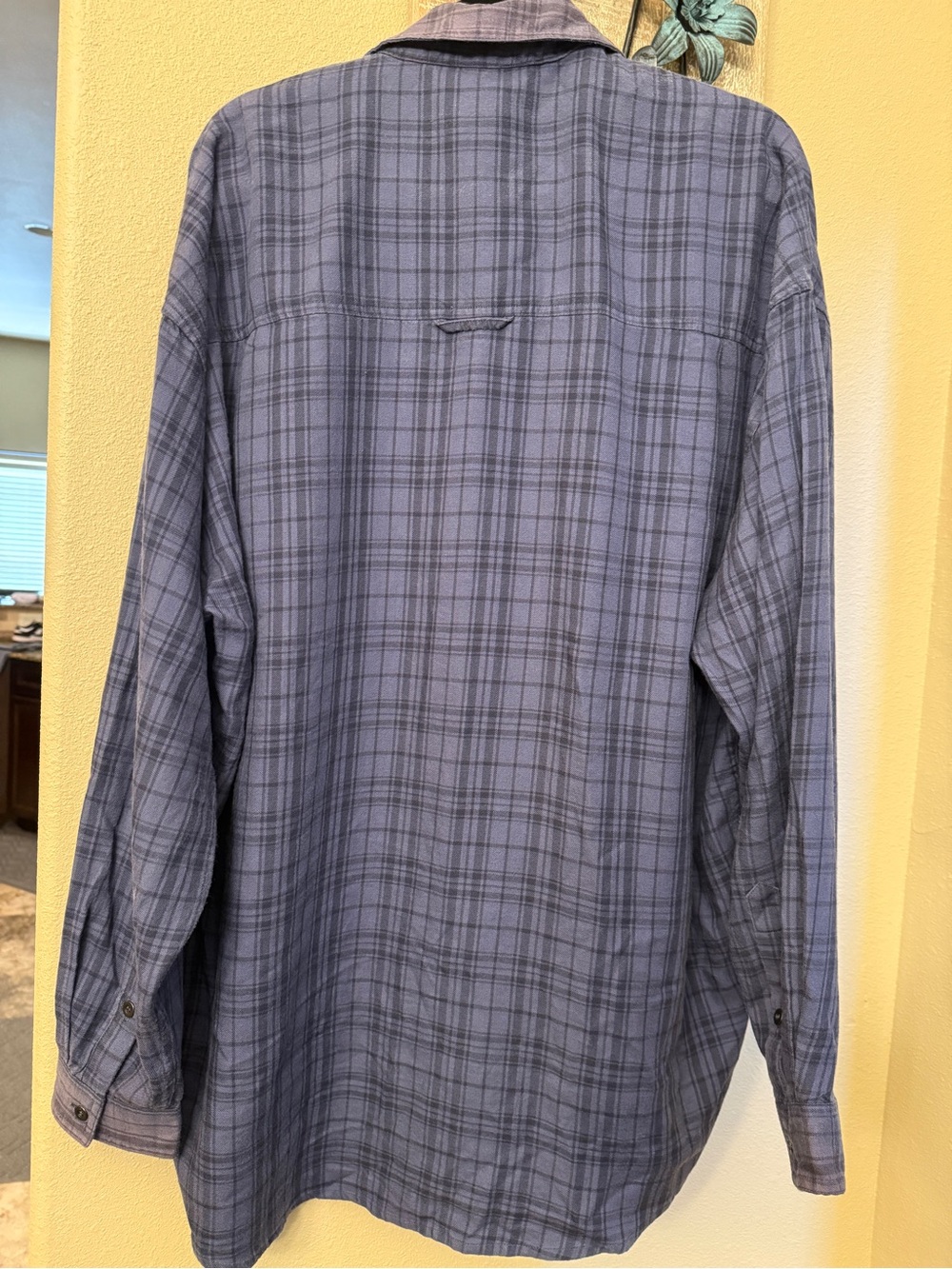 SKIMS Washed Flannel Oversized Button Down Shirt Womens M NWT - Picture 10 of 12